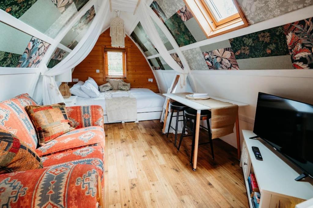 Robin Nest - Cosy Shepherd'S Hut Hideaway Callington Ngoại thất bức ảnh
